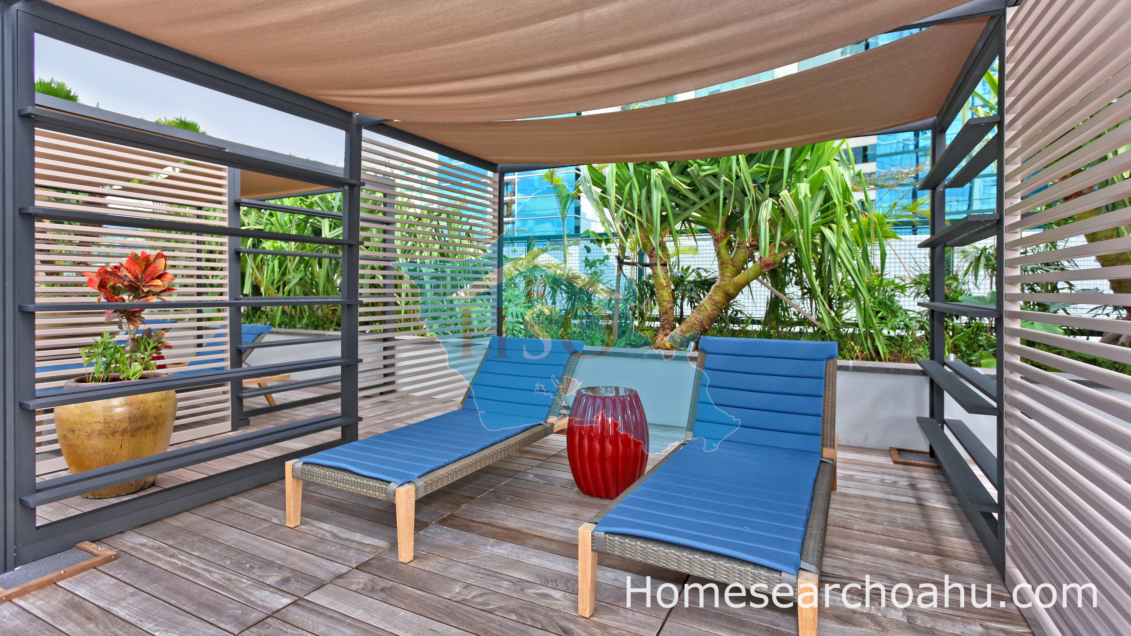 Waihonua Pool Cabana