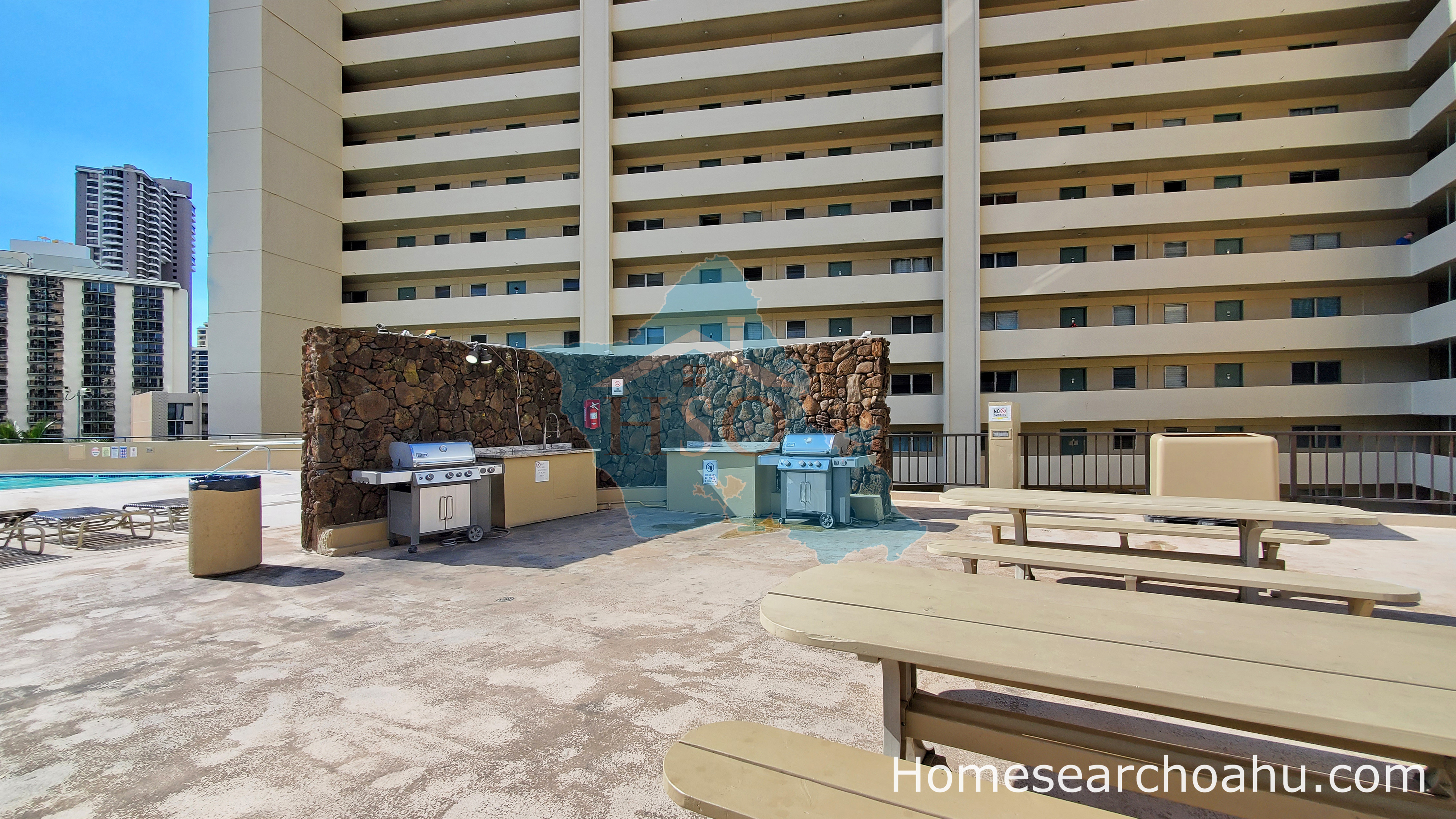 Hawaiian Monarch BBQ Area