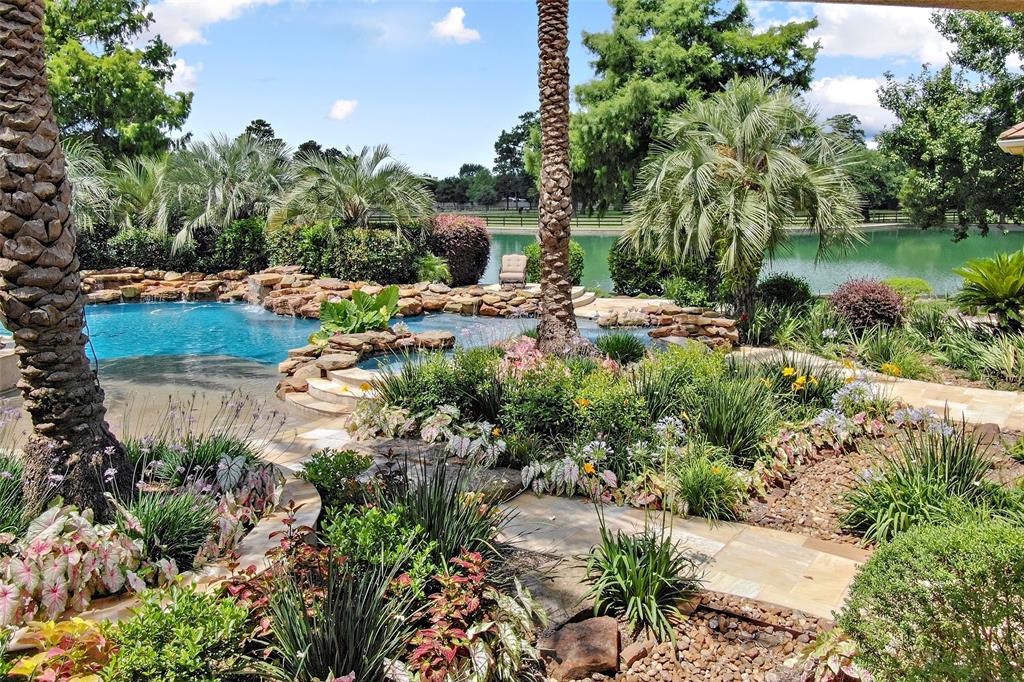 18455 Cypress Rosehill Rd Cypress, TX 77429