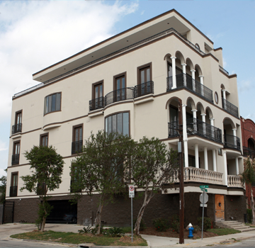 1000 WEST CLAY CONDOS FOR SALE