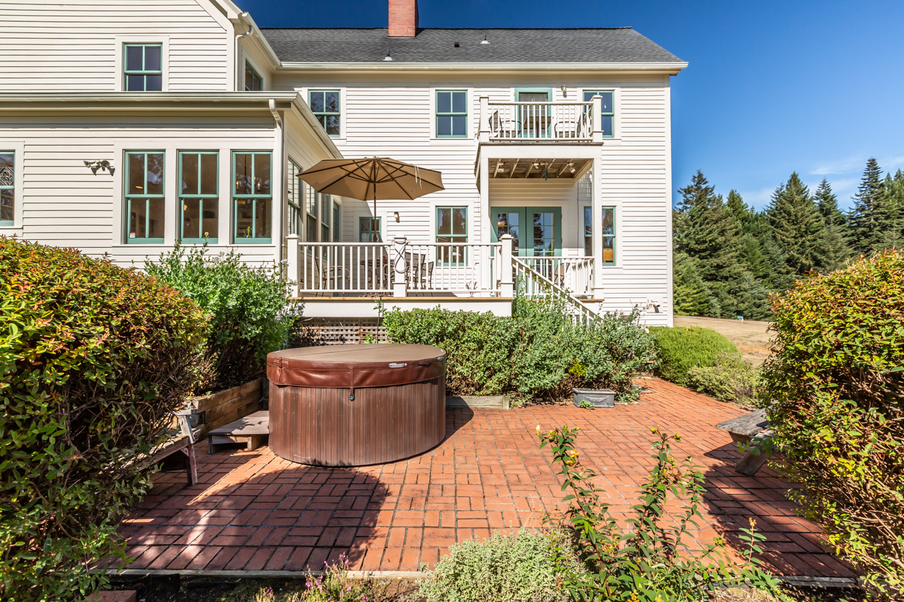 For Sale Glendale Estate, Glendale Dr.