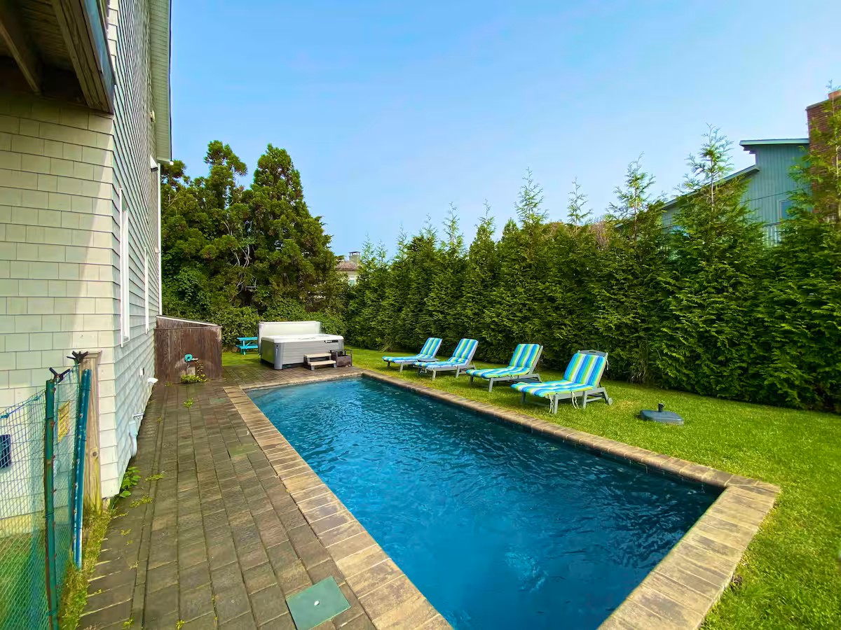 Montauk Oceanfront Airbnb - Pool