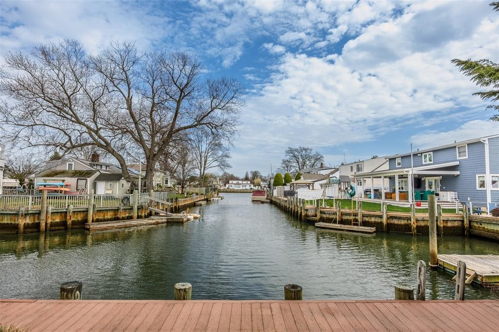 119 Alhambra Road, Massapequa