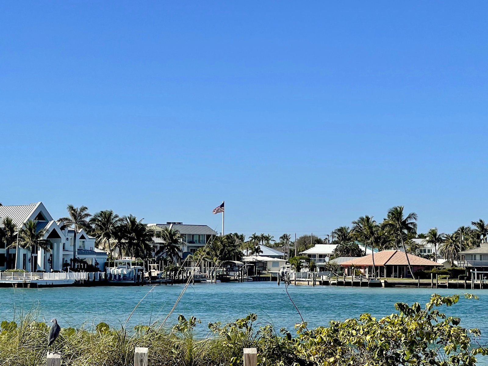 Homes along the Intracoastal Waterway