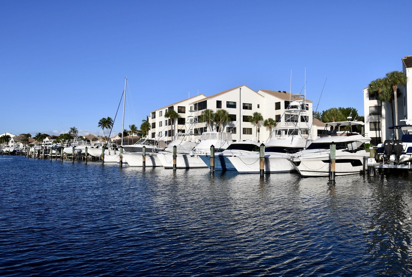 Condominiums and yachts at Oak Harbour in Juno Beach