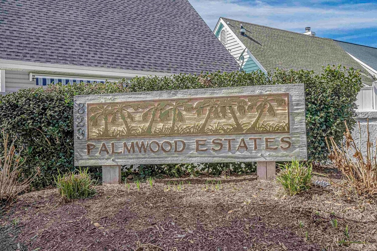Palm Wood Estates NMB Real Estate Listings