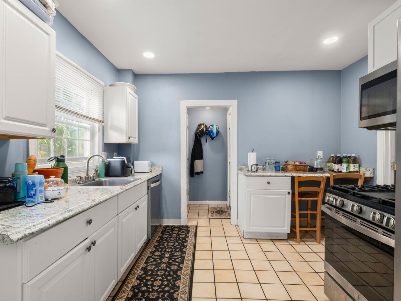 thomas graves landing condo - interior photo