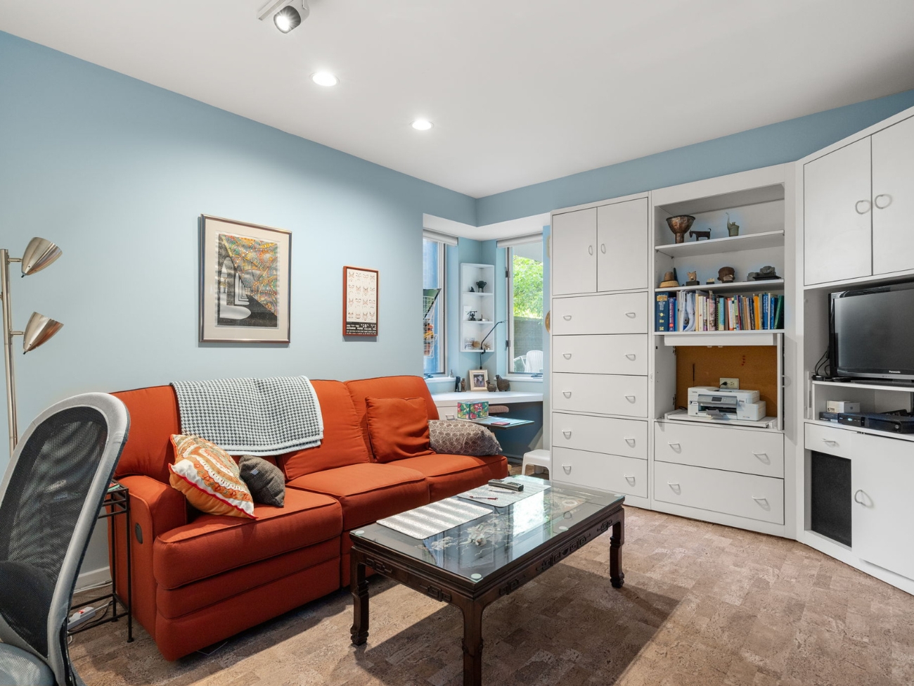 condo interior photo