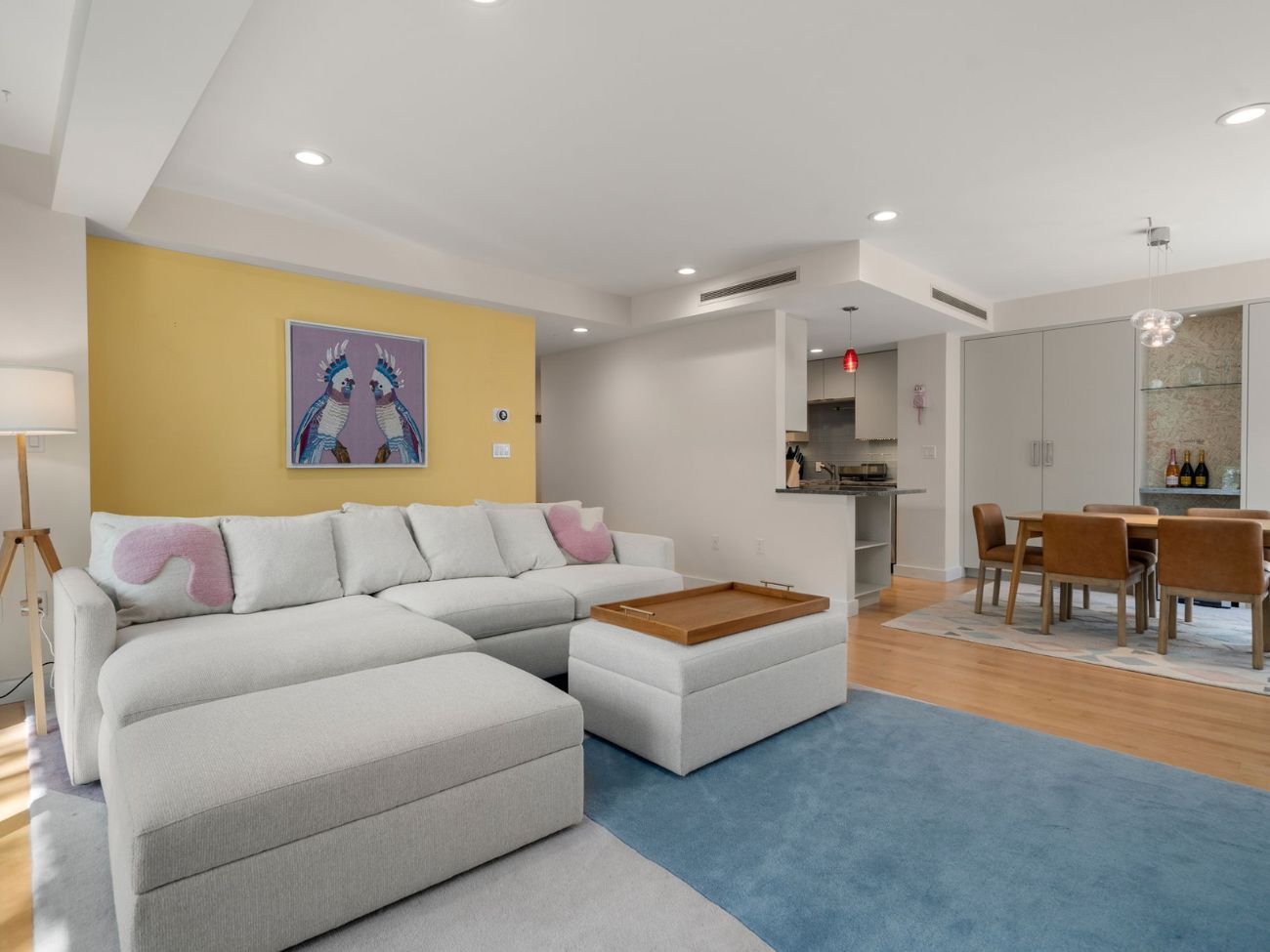 condo interior photo