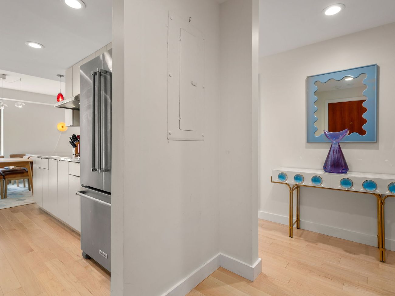 condo interior photo