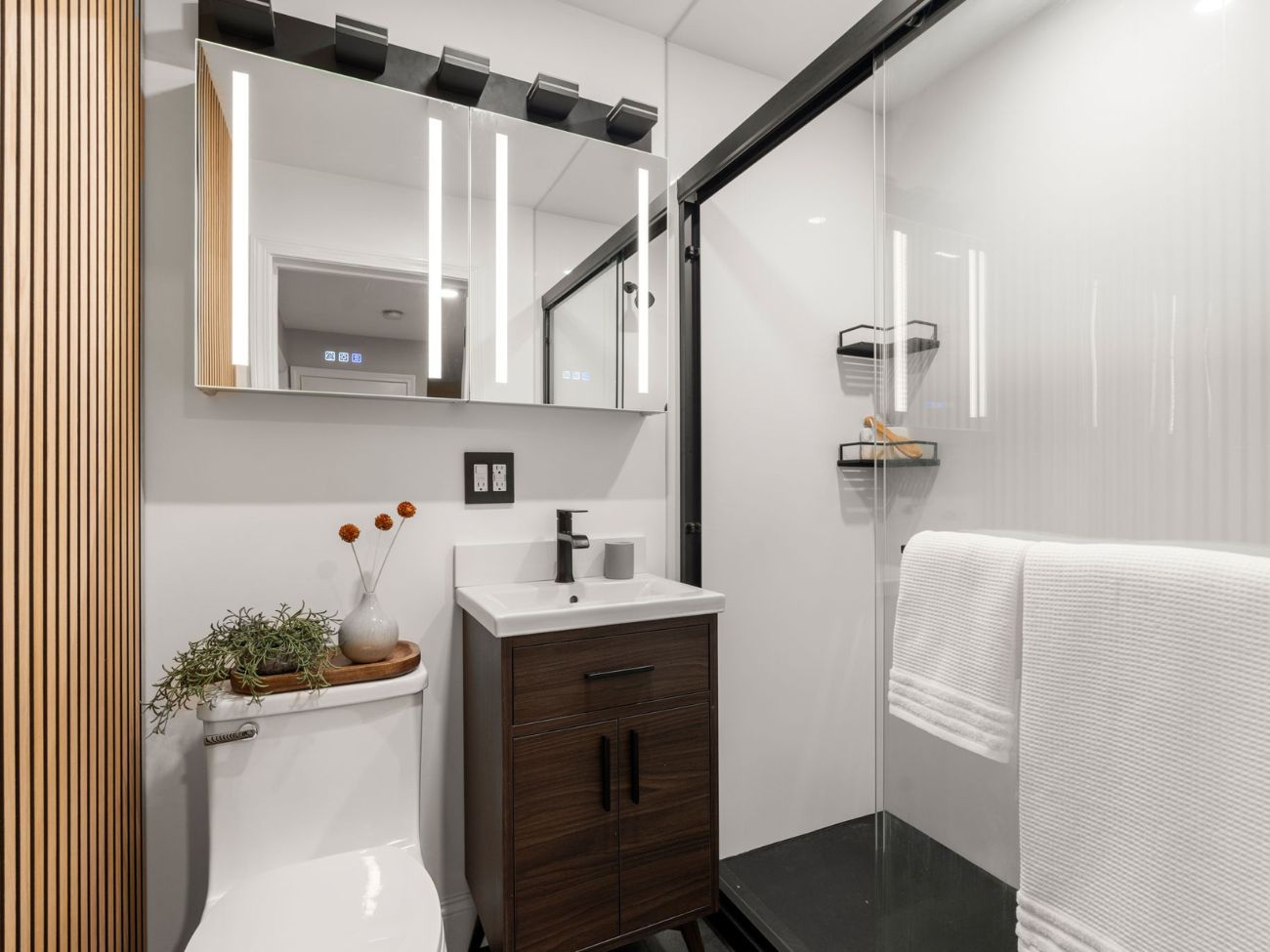 thomas graves landing condo - interior photo