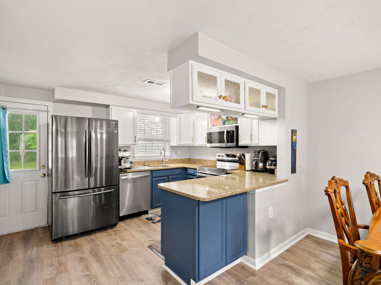 thomas graves landing condo - interior photo