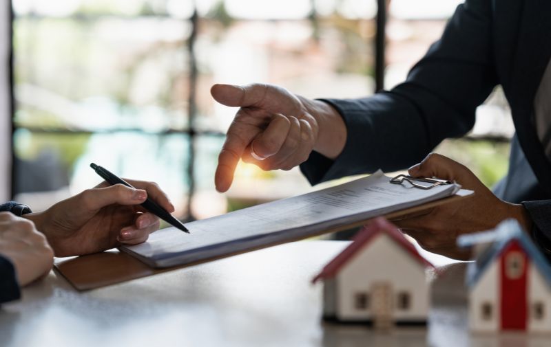 an image representing the mortgage contingency date