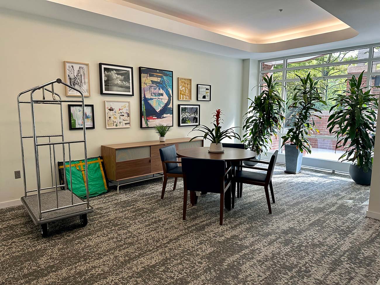 thomas graves landing condo - interior photo