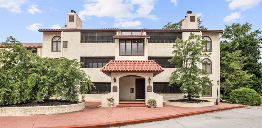 centura cherry hill condos