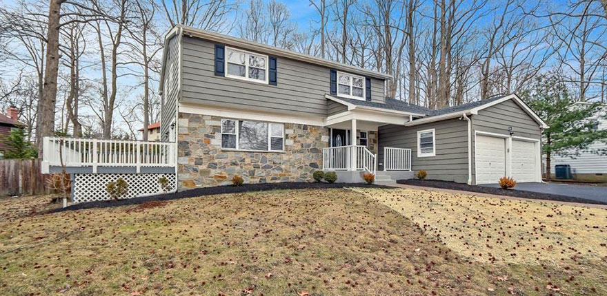 woodcrest home with stone facade