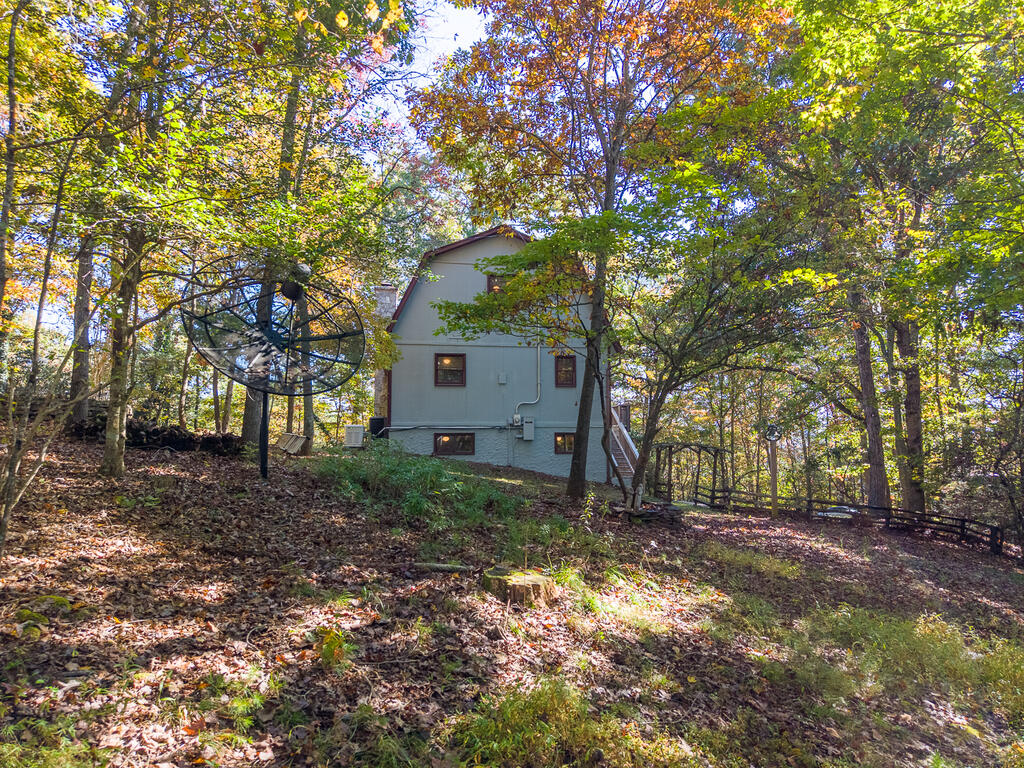 Wooded exterior setting at 345 Trillium Trail