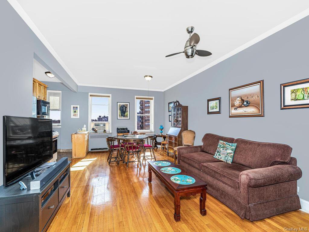 9 Fordham Oval Hill Unit#6H