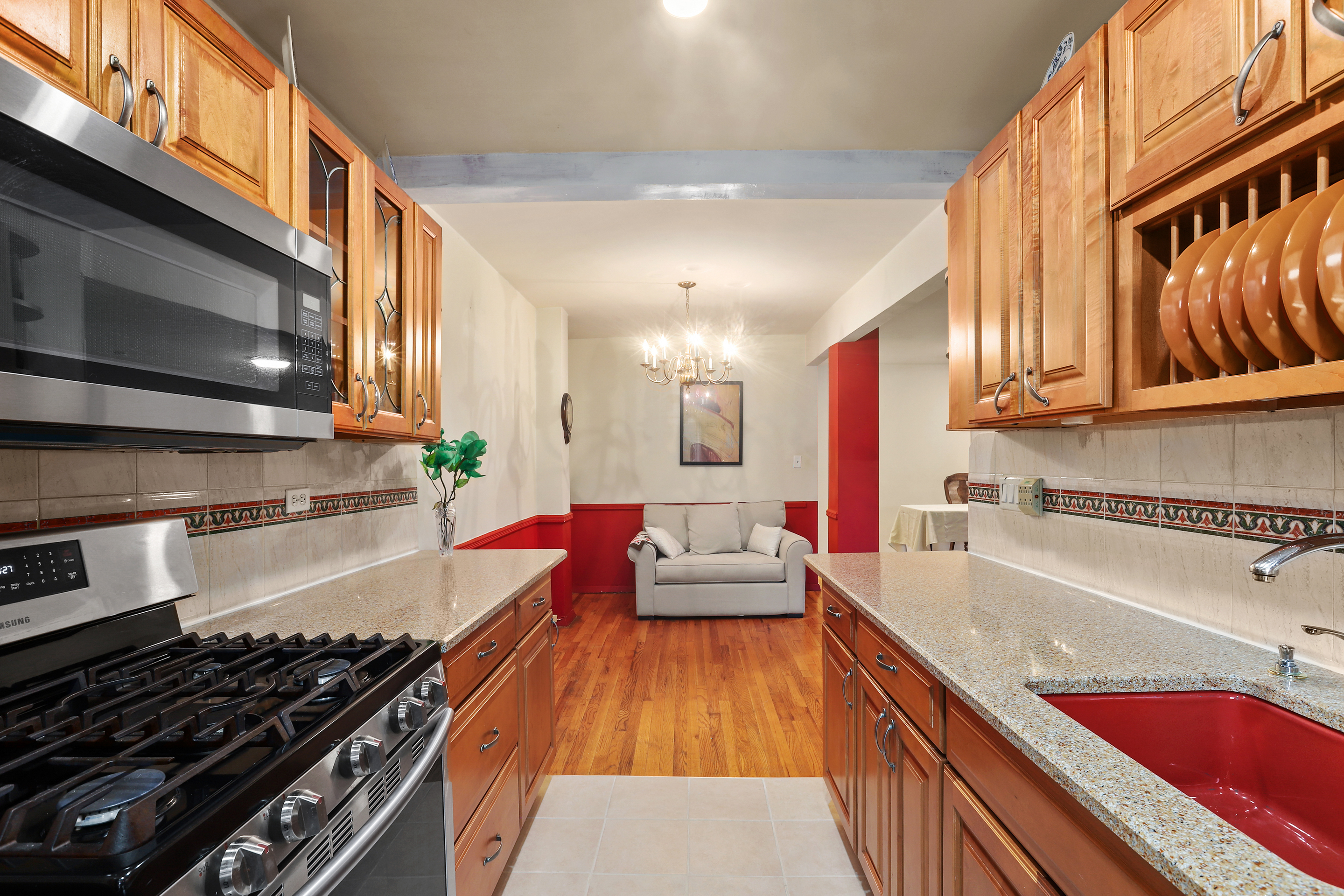 525 West 236th Street, unit 6C, Bronx, NY