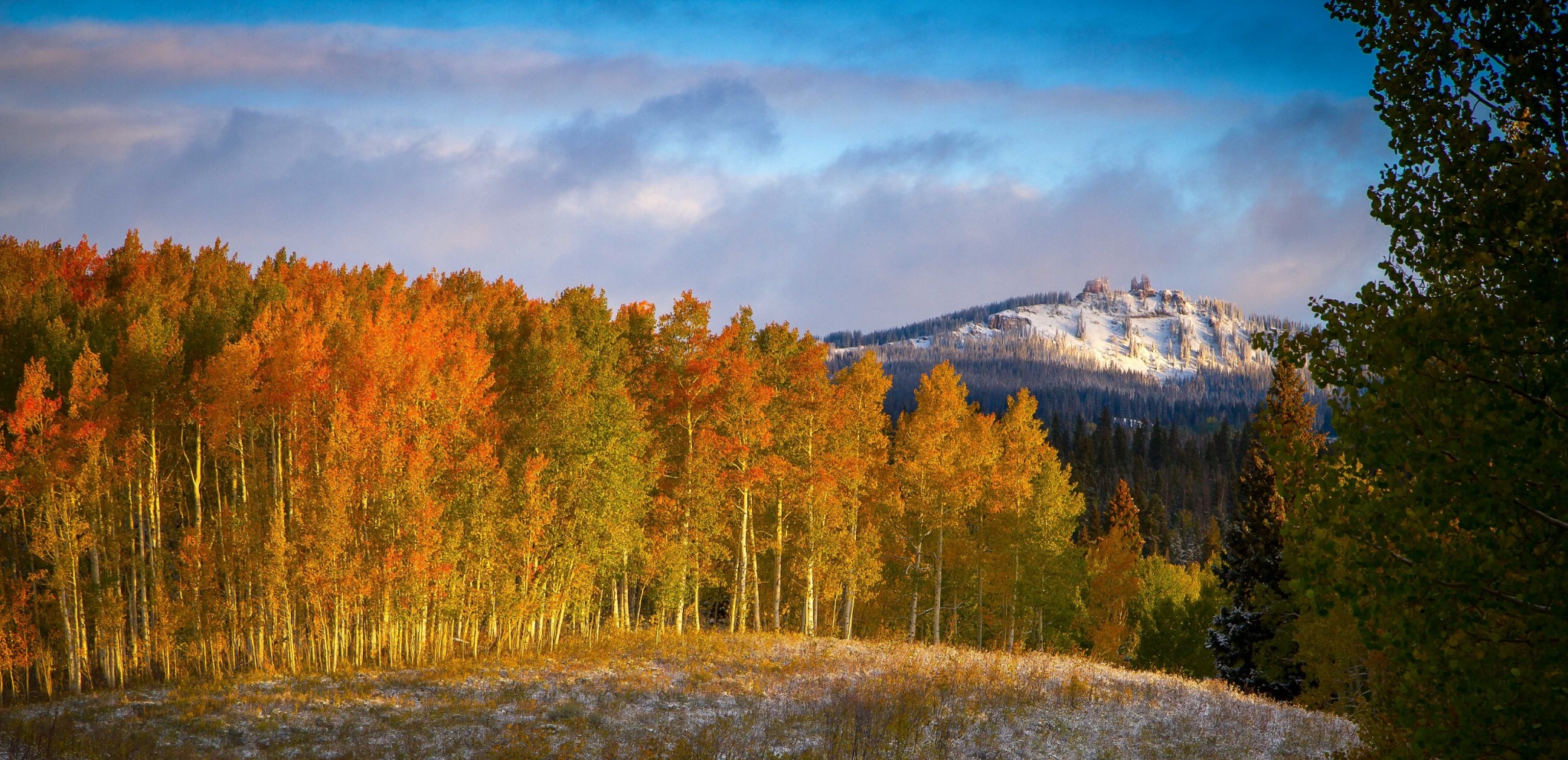 Autumn colors and early snow in Steamboat Springs