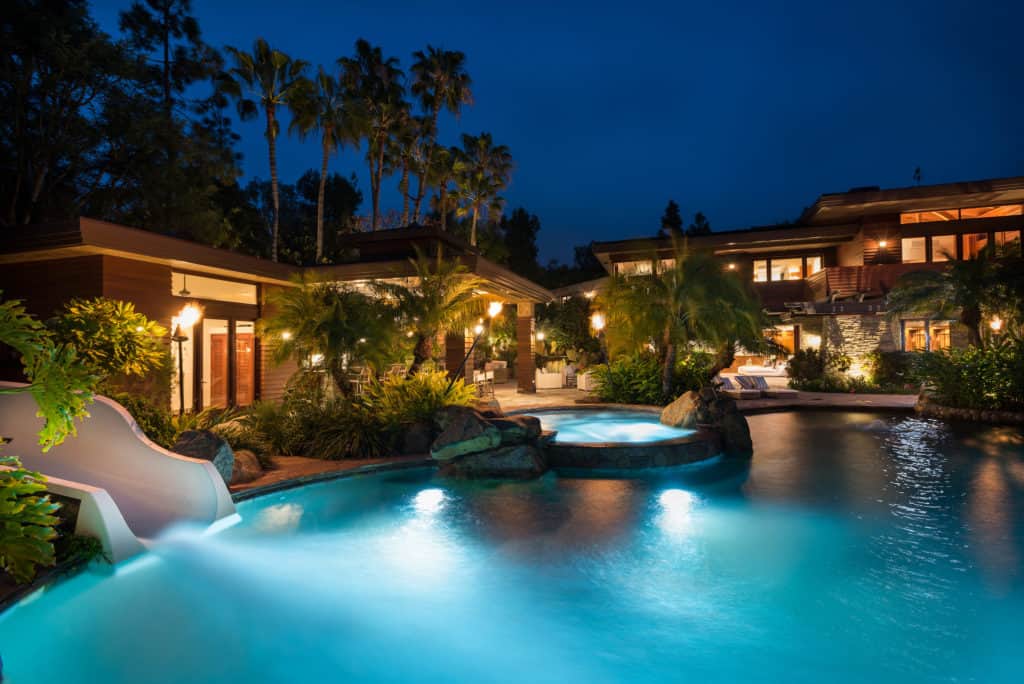 Rancho Santa Fe Homes with a Guest House