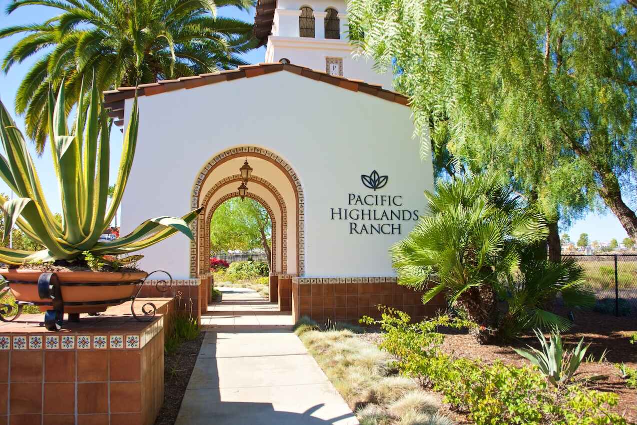 Olvera homes for sale by Pardee Homes in Pacific Highlands Ranch Carmel Valley San Diego 92130