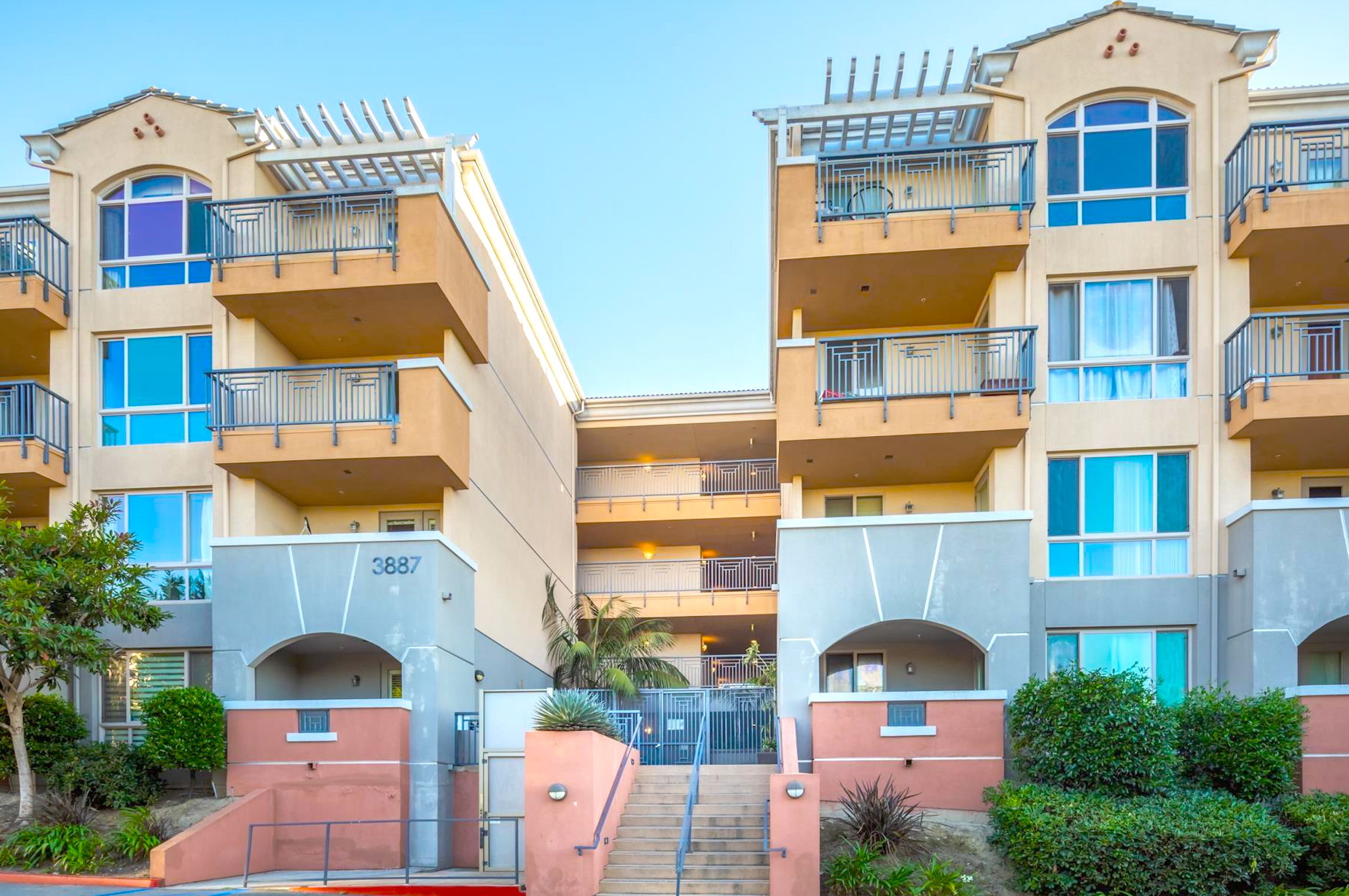 Visual Reference: Pell Place Condos For Sale Pell Place Condo Community In