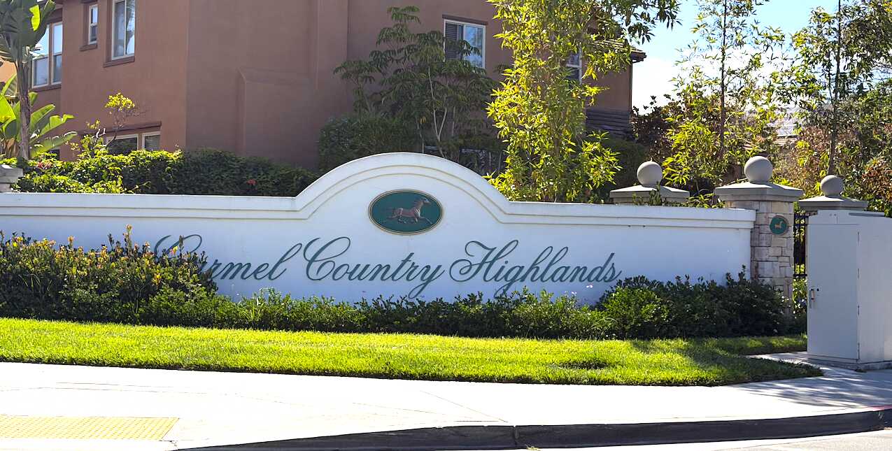 The Breakers homes for sale &mdash; 68 Greystone Homes luxury Carmel Country Highlands residences from 2000-2001 with 3,323-4,095 sq ft floor plans on lots up to 0.48 acres in Carmel Valley San Diego 92130