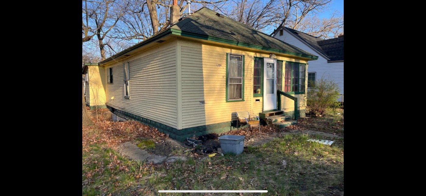 2328 Hoyt Street in Muskegon Heights, Michigan - historical sold property