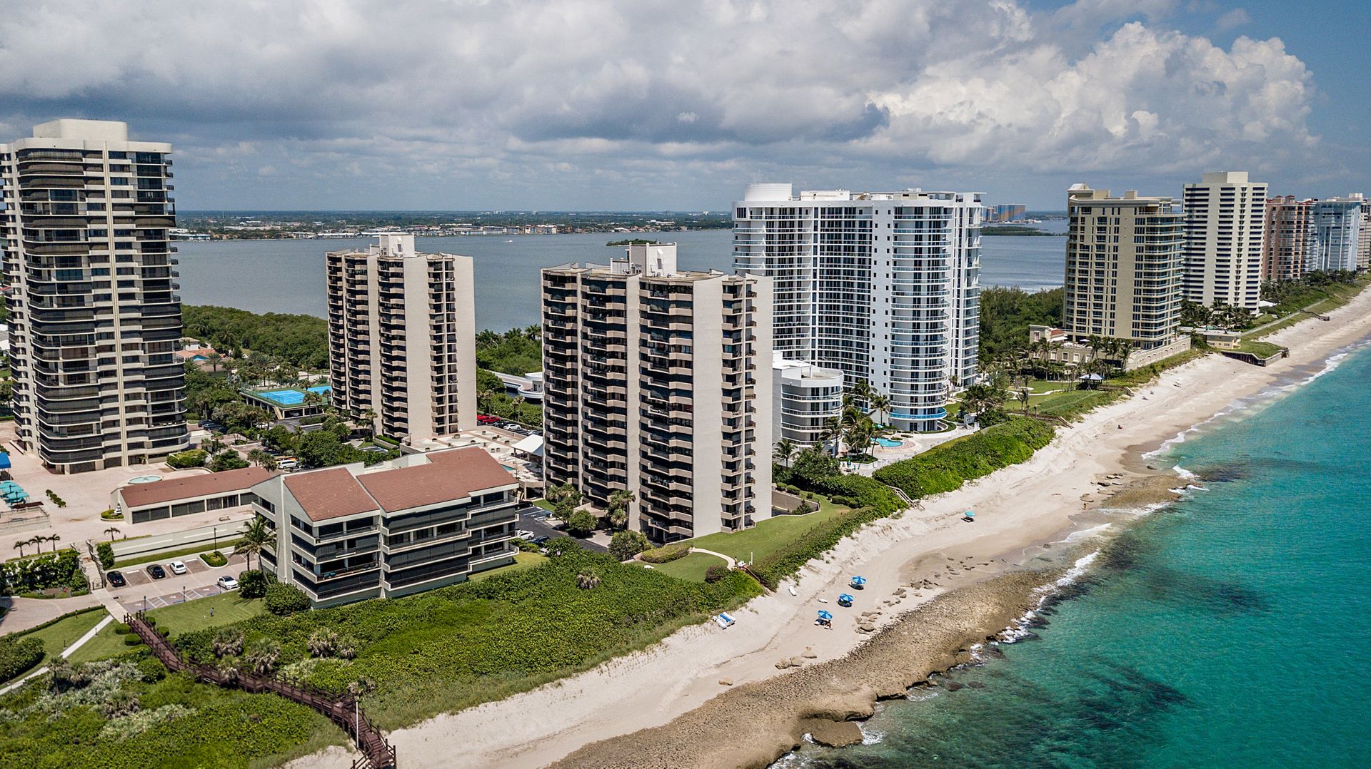4200 N Ocean Drive 2-106 Riviera Beach FL 33404