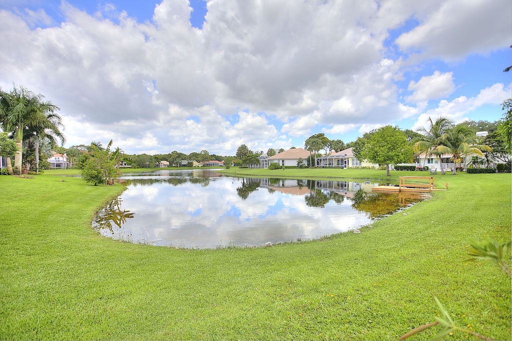 6151 Winding Lake Jupiter FL 33458 Waterfront