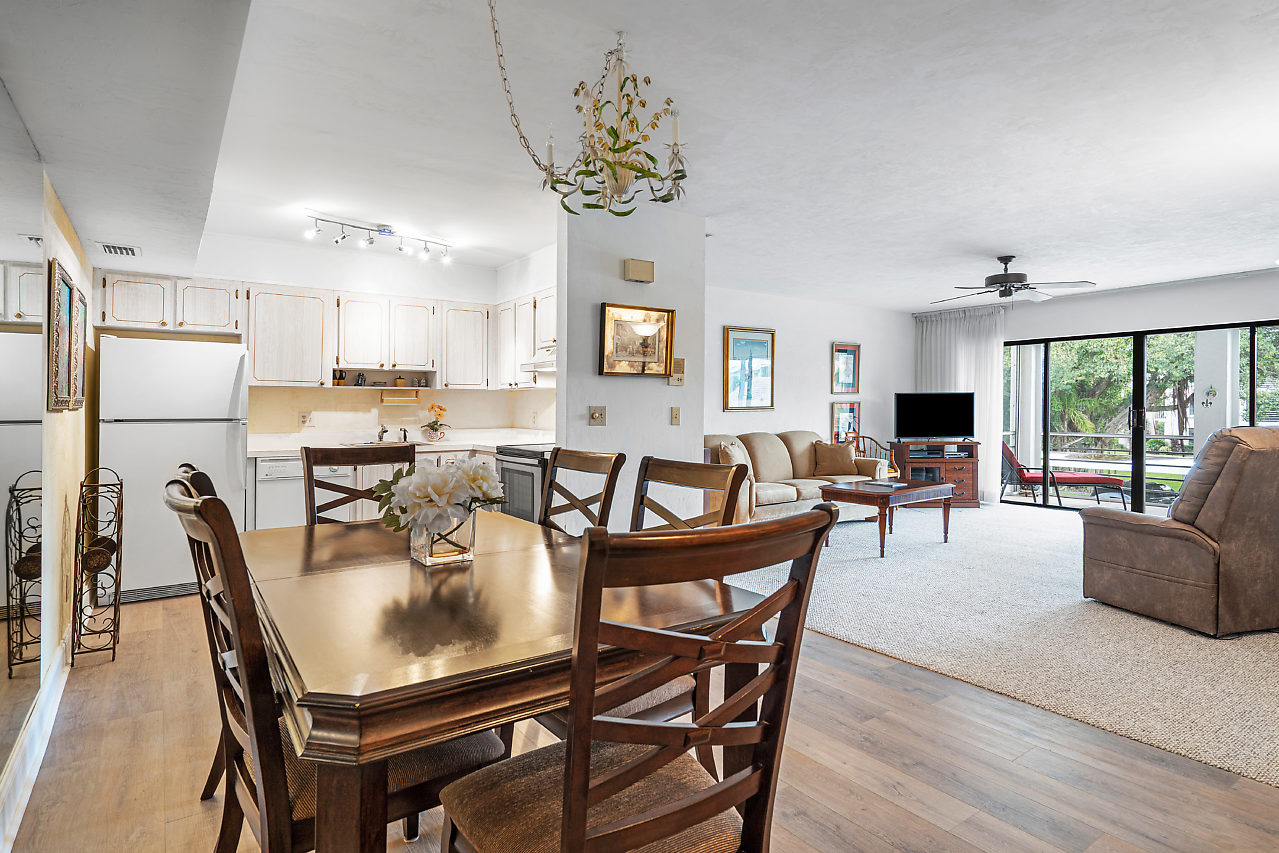 Ocean Parks Jupiter Fl 33477 202A