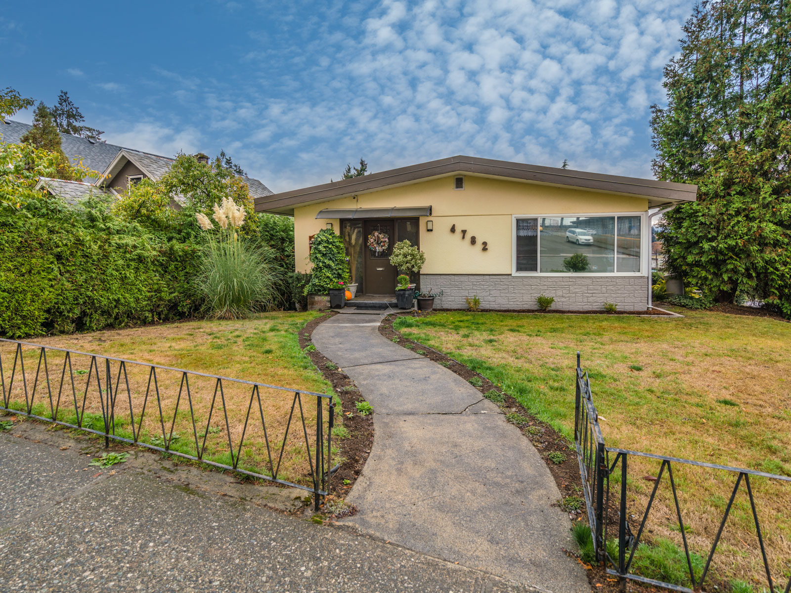 Just Listed 4782 Redford Street, Port Alberni, BC