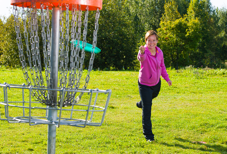 Live in Monroe and play disc golf.