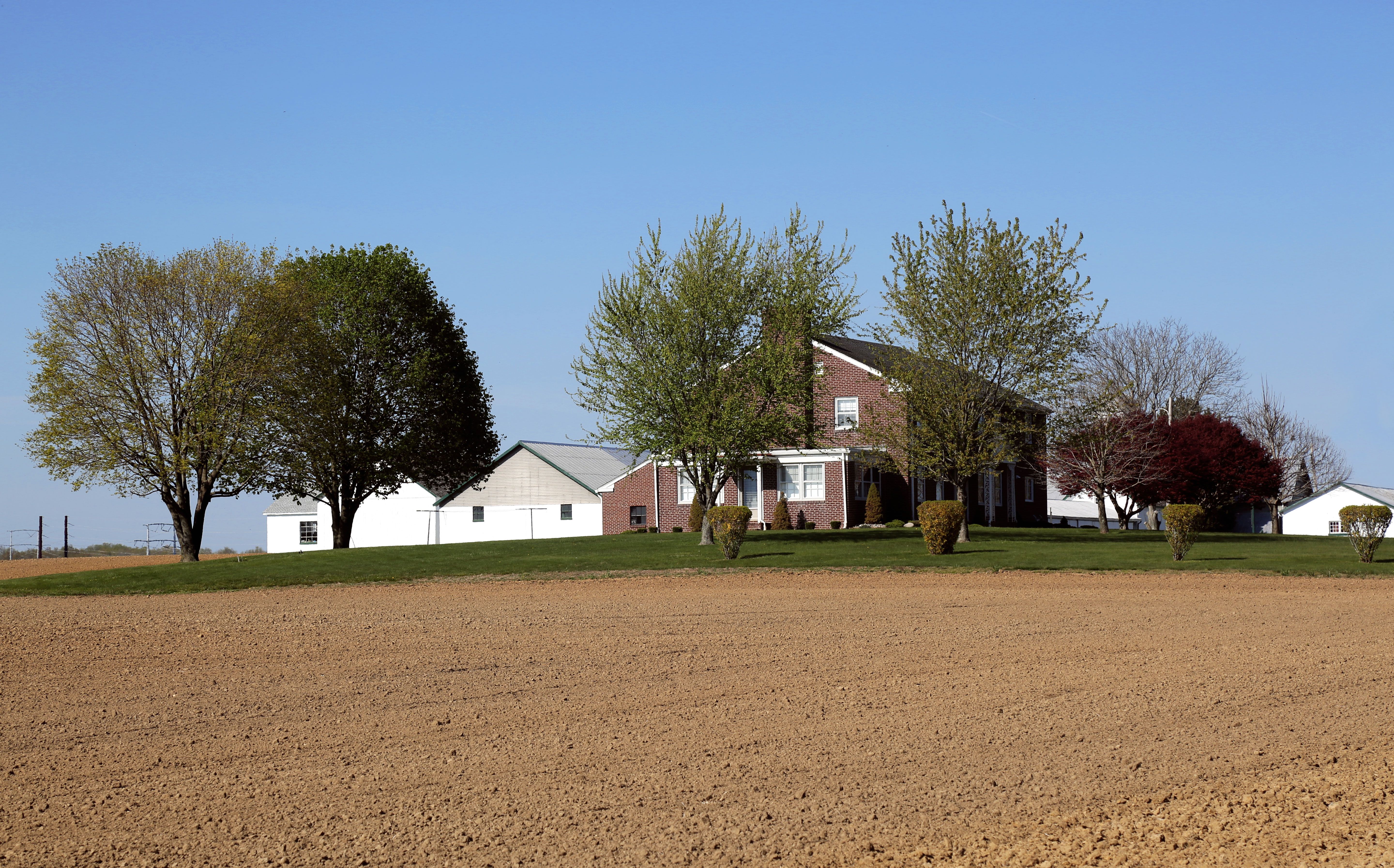 farm house in rural field