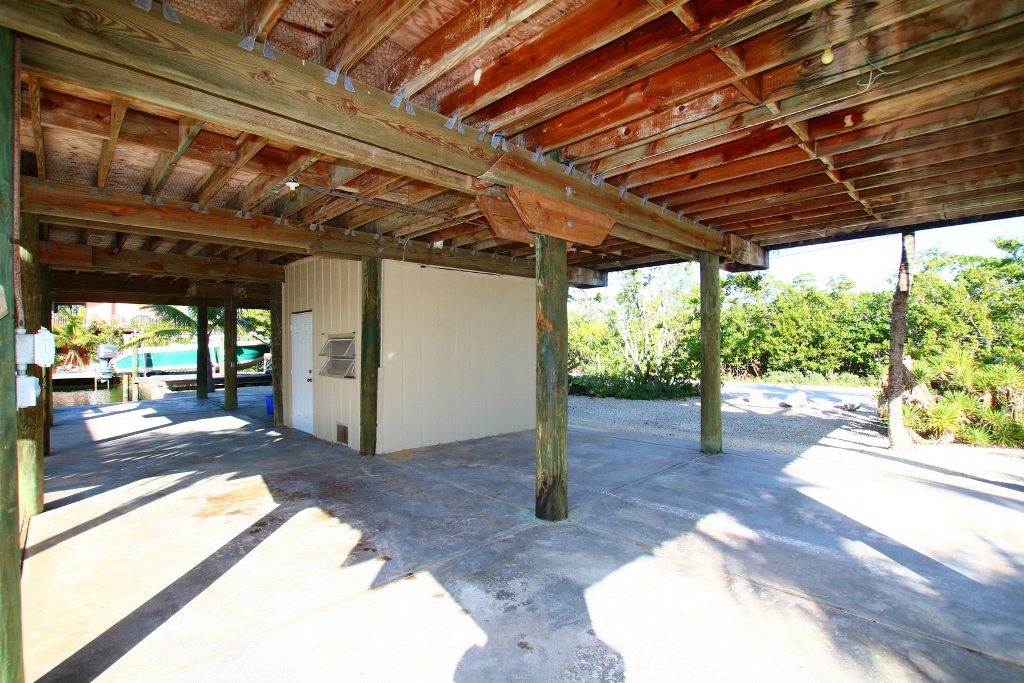 Carport