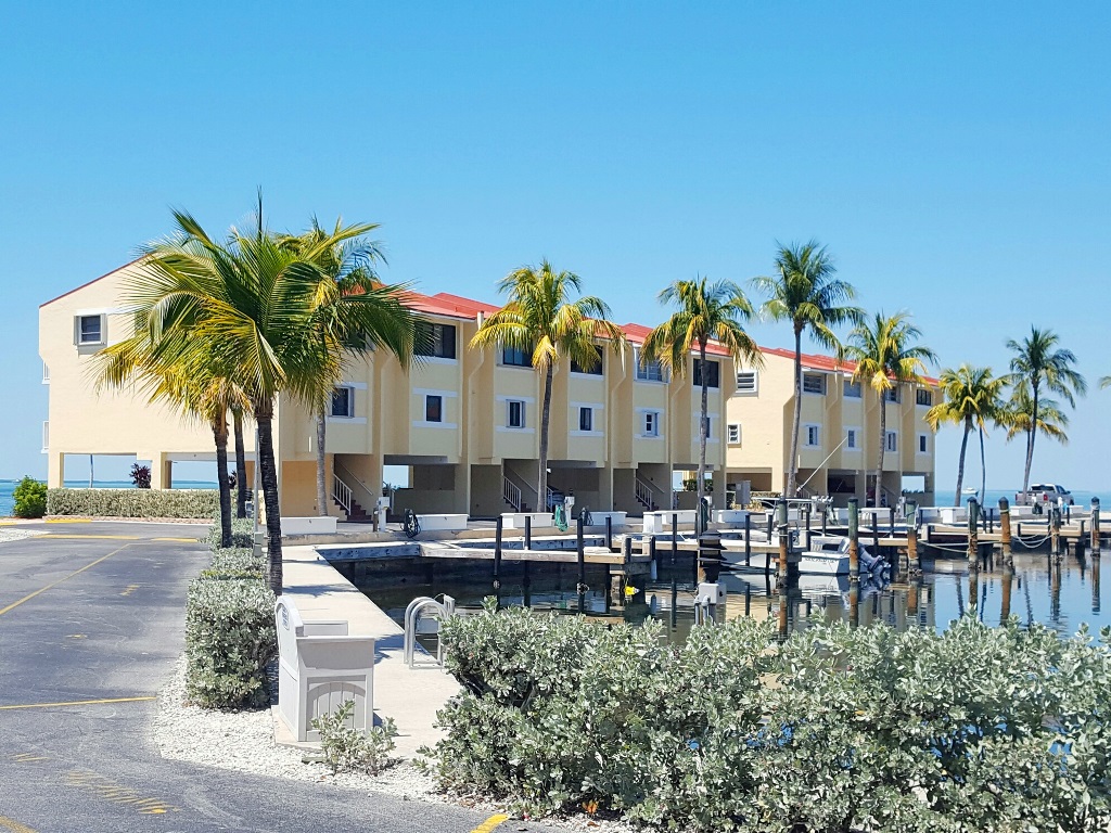 Futura Yacht Club townhouses in Islamorada