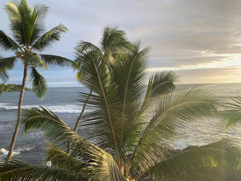 Oceanfront Views From Kailua Kona Home