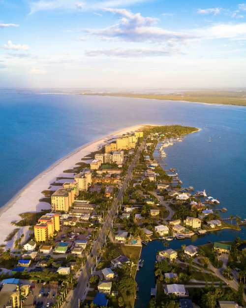Fort Myers Florida homes and neighborhoods