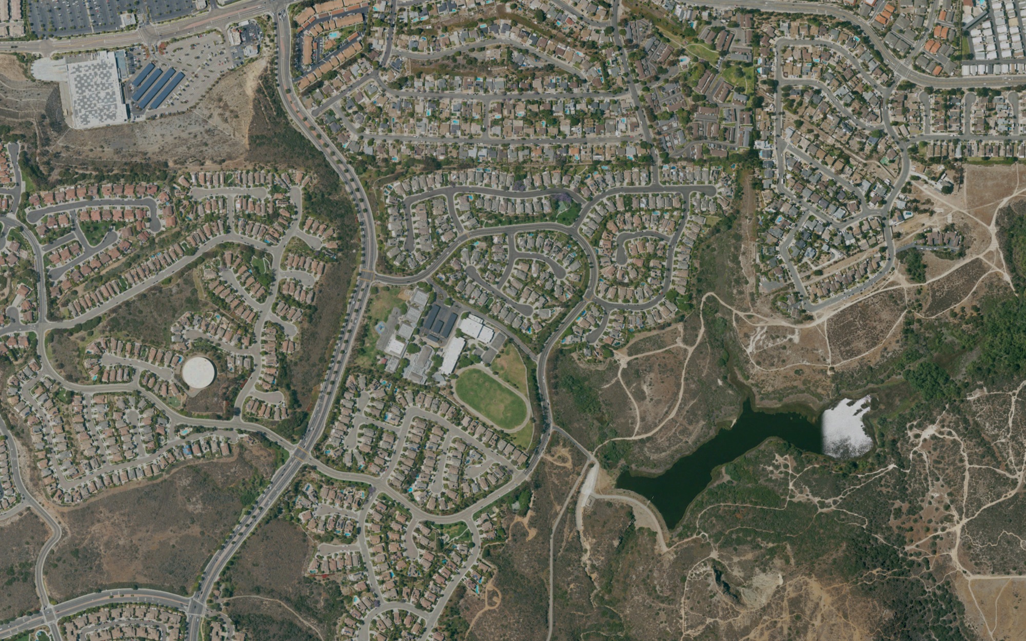 Actual north-up USDA NAIP aerial photograph of the Calavera Hills area. Historical imagery selection: 2022. No neighborhood boundary is marked.