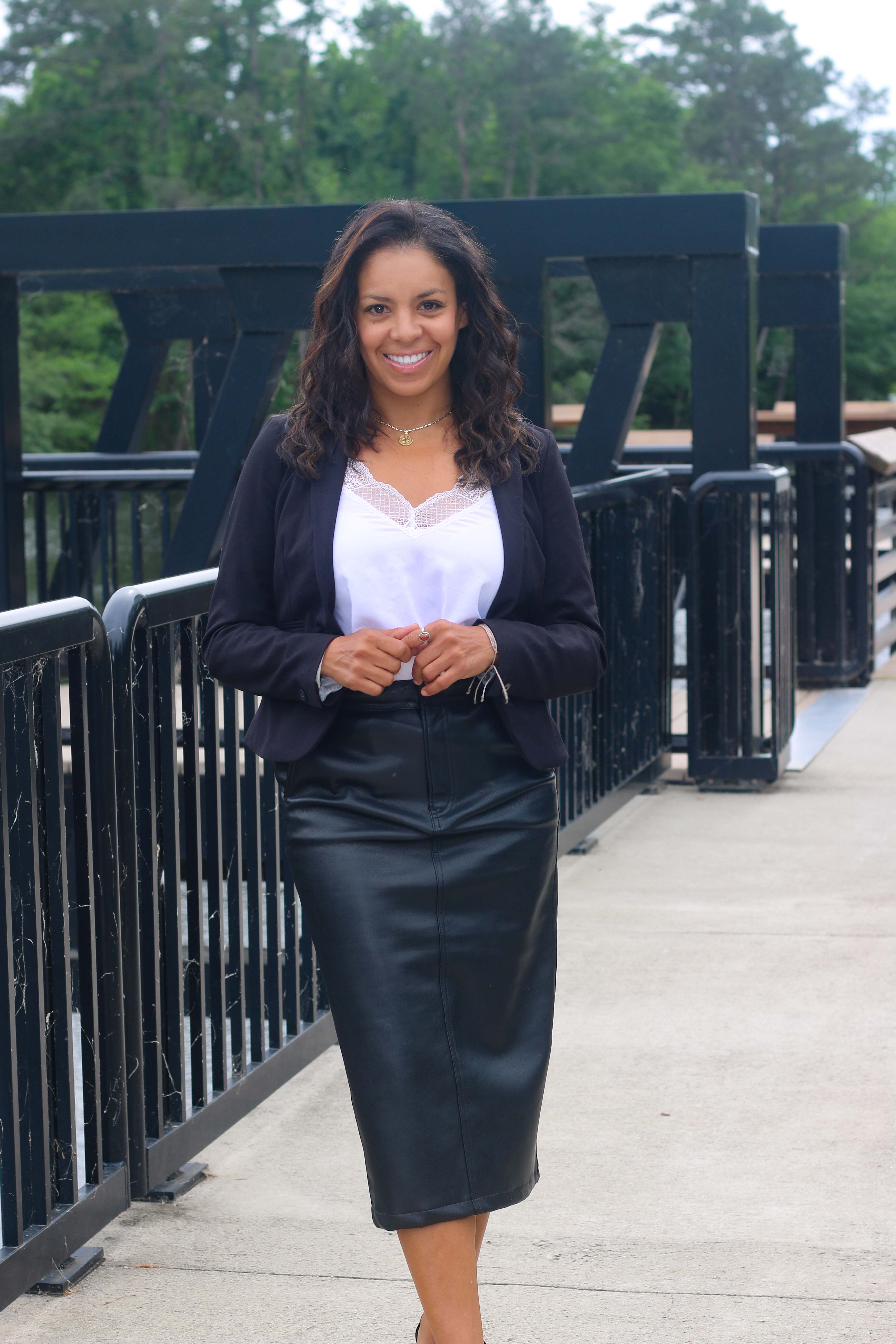 Leslie Davis Real Estate Agent at Lake Murray