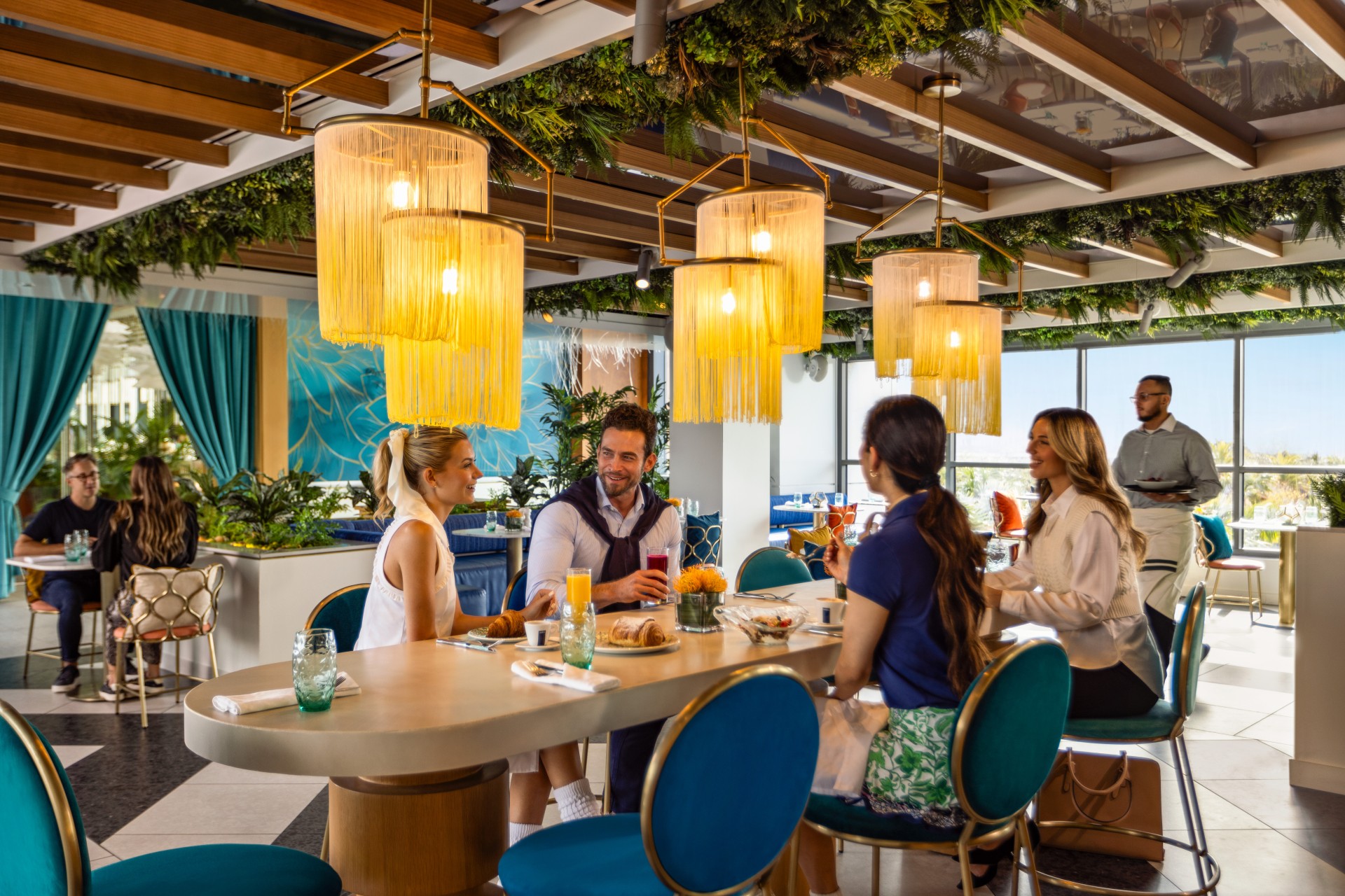 Garni Café bistro dining room at the Lake Nona Wave Hotel