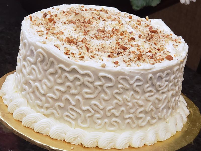 Cake with Cream Cheese Icing