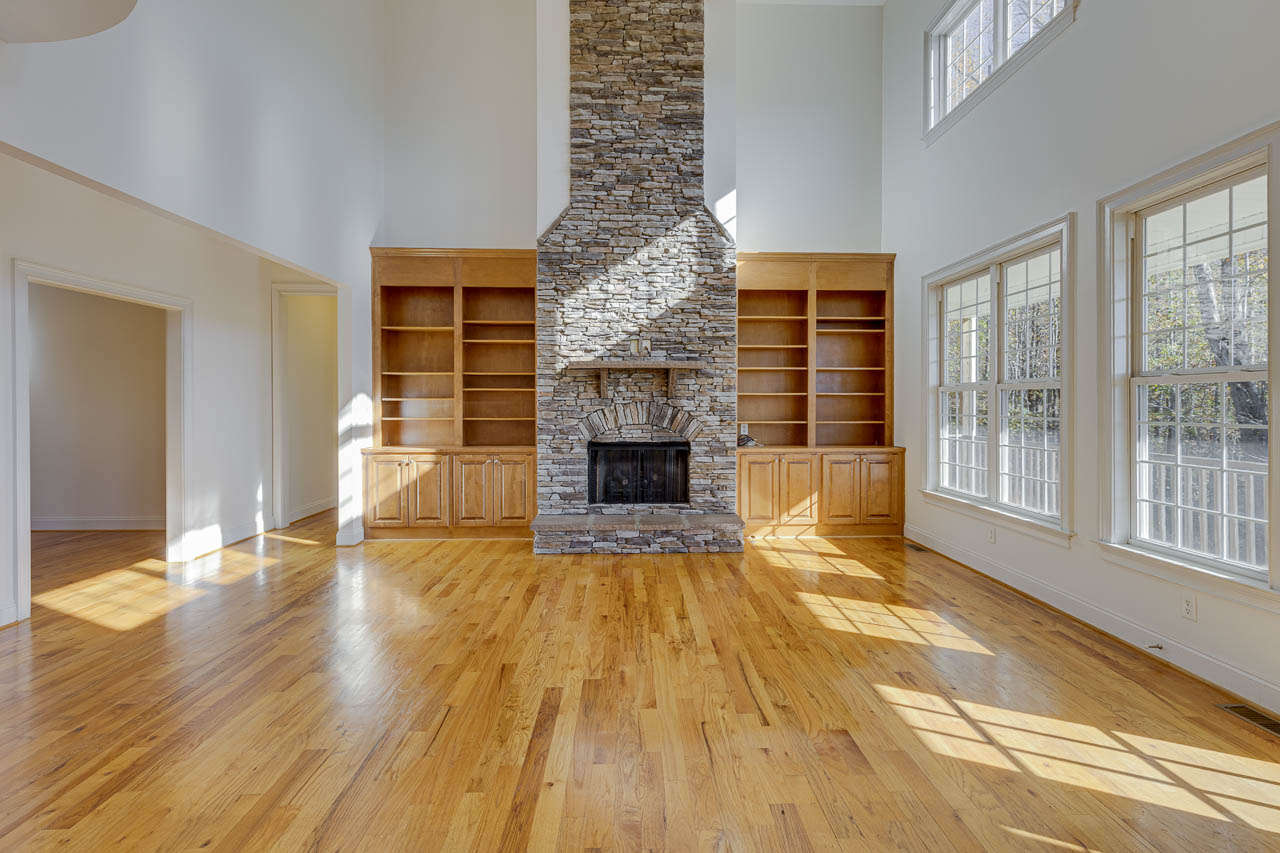 80 UpCountry Ln, Travelers Rest, SC Living Room 