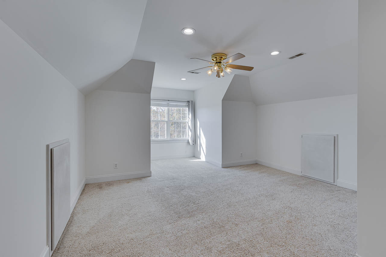 80 Upcountry Ln, Travelers Rest SC Flex Room