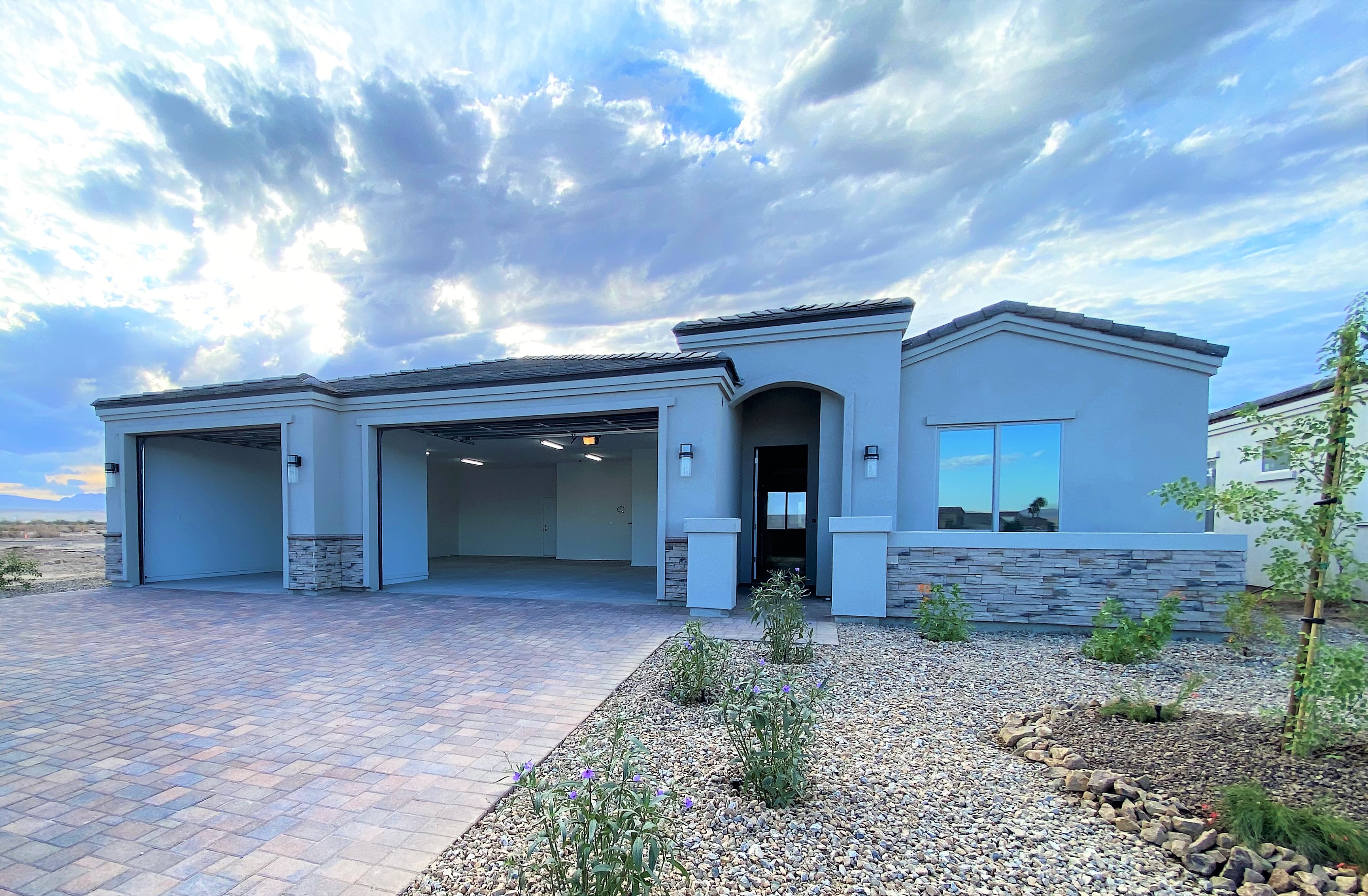 Cimarron Lake | Mohave Valley, AZ | Richard Lerma (951)264-5690