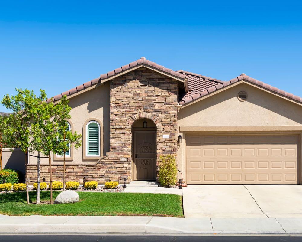 Search Phoenix, AZ Single Story Homes Real Estate