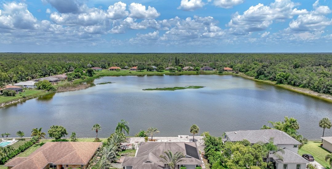 Lakes of San Souci Homes For Sale in Bonita Springs, Florida Realtor