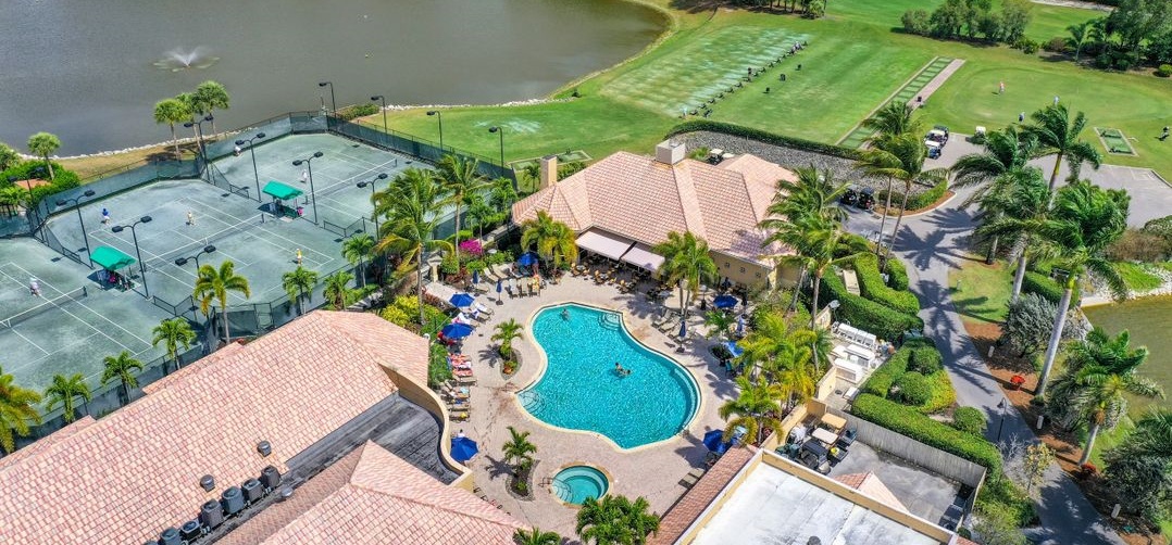 Worthington Homes and Condos For Sale in Bonita Springs, Florida.