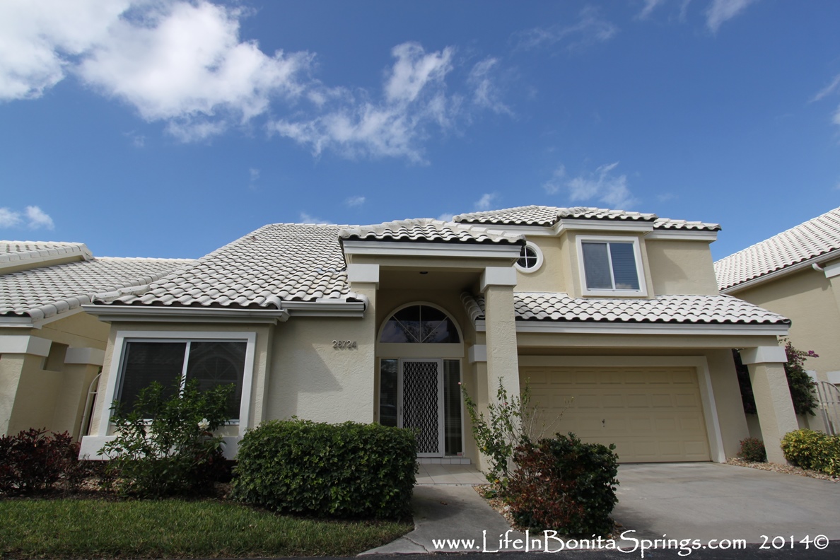 Carmel Villas For Sale Vanderbilt Lakes Bonita Springs Florida